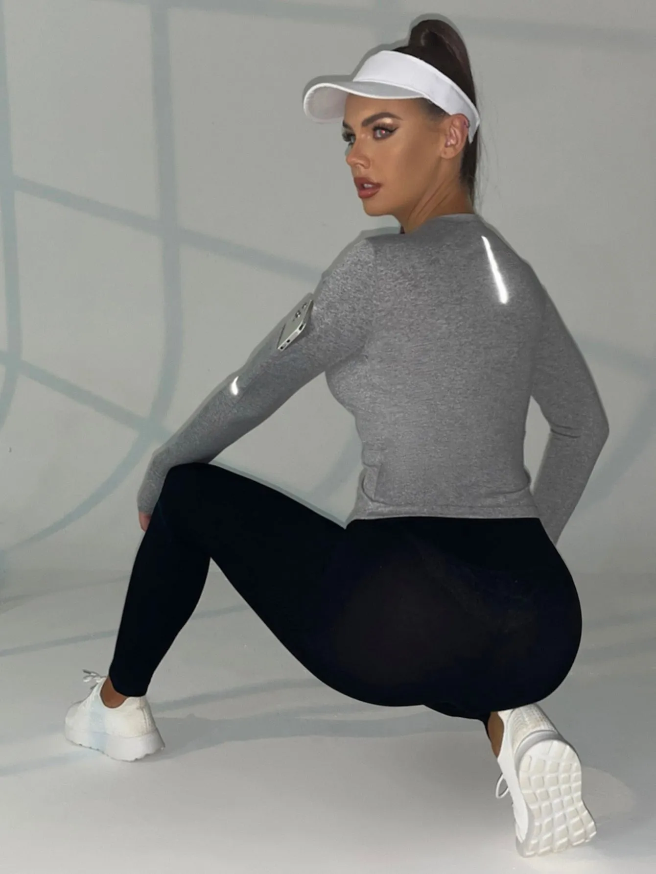 Breathable Softness Phone Pocket Sports Tee ss22 FD
