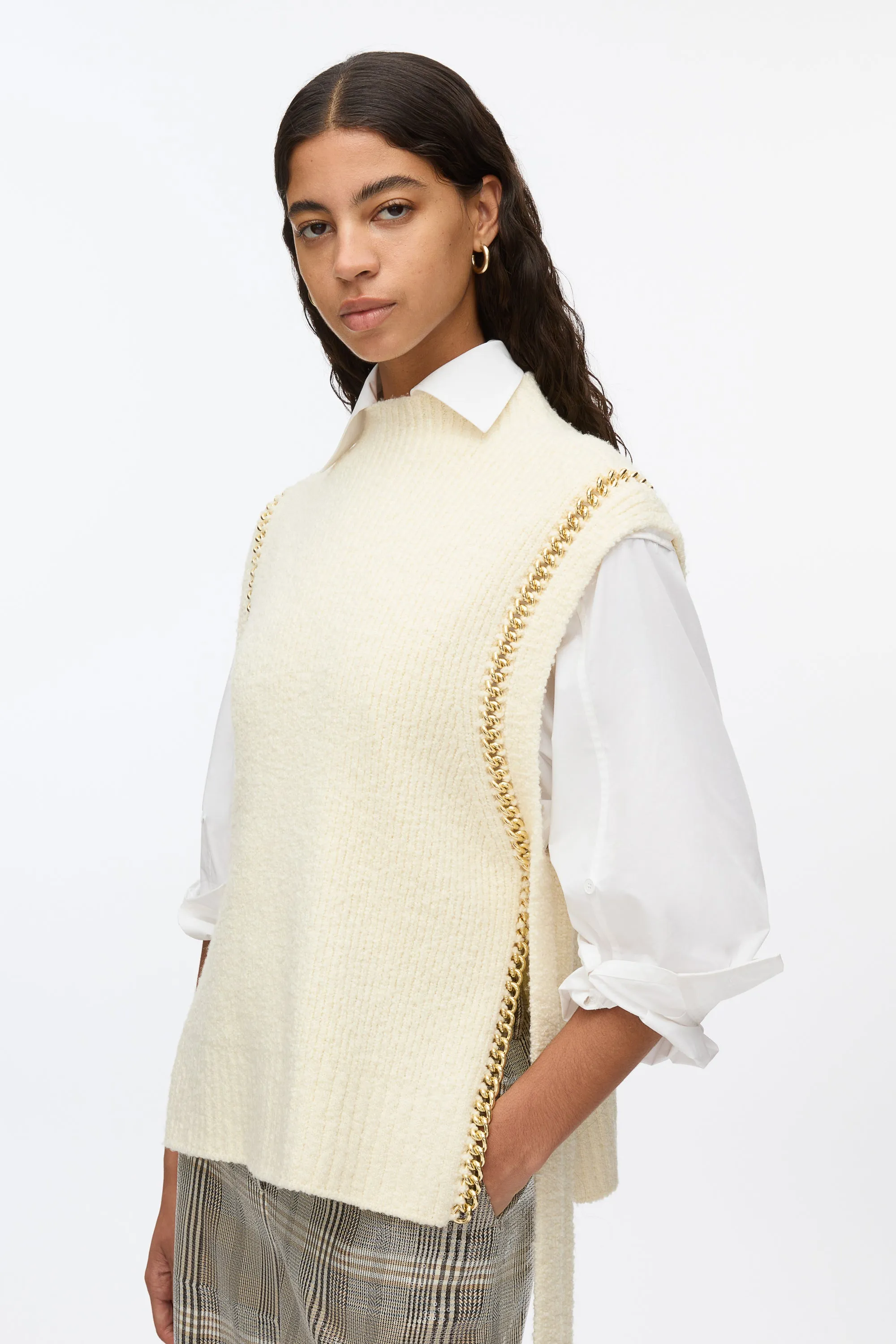 Chainlink Bouclé Mockneck Vest