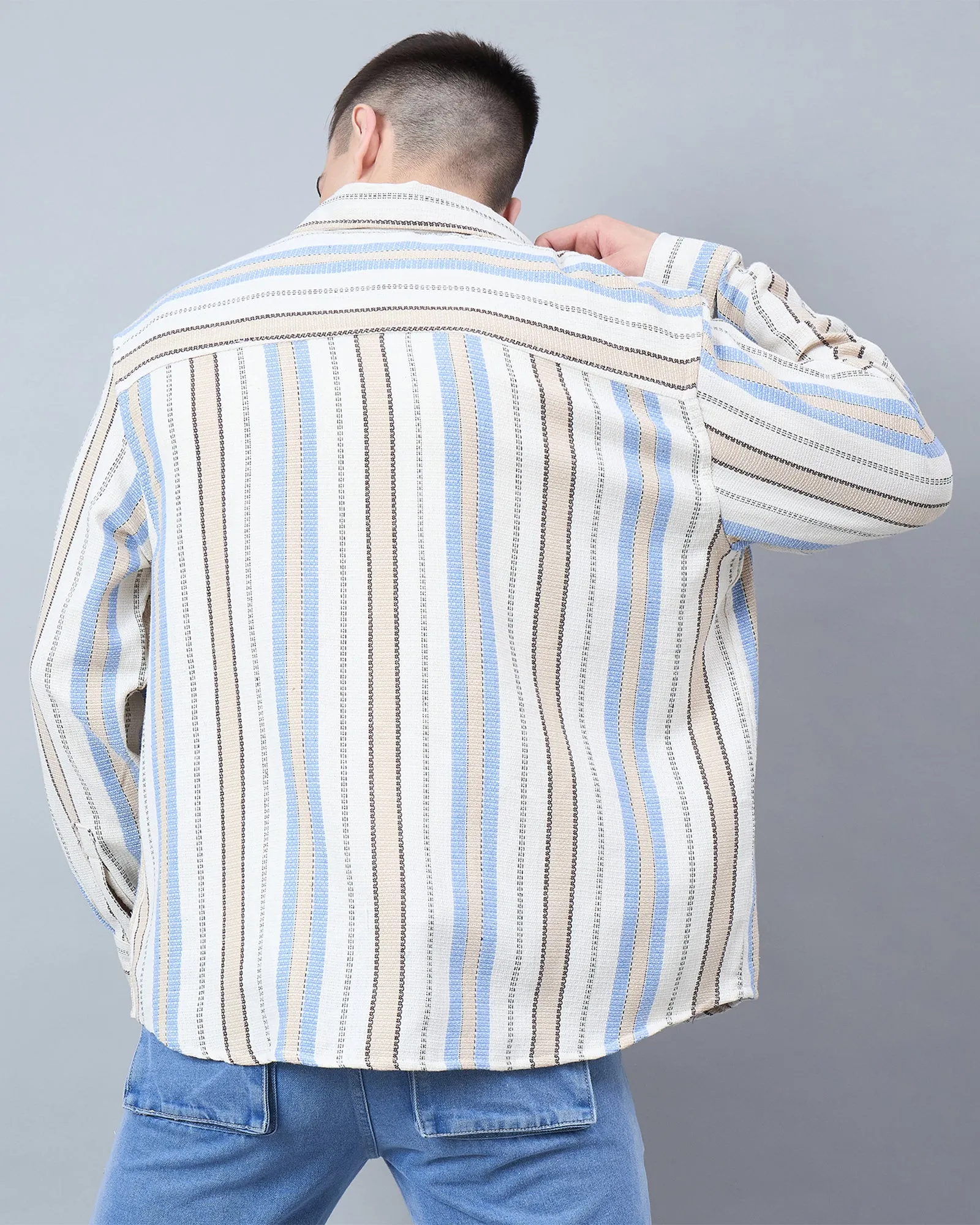 Chimpaaanzee Men Beige & Blue Oversized Shirt