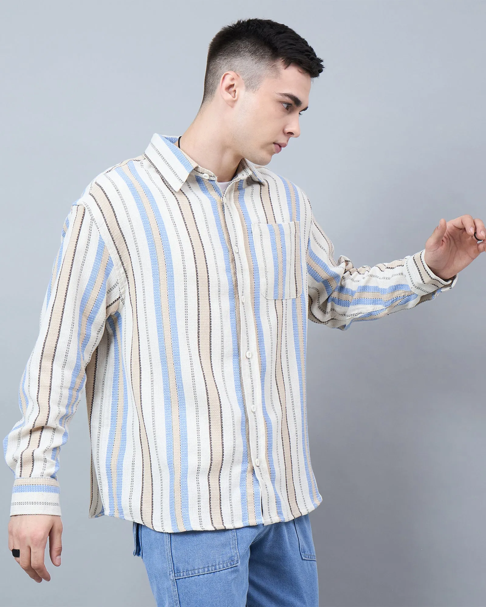 Chimpaaanzee Men Beige & Blue Oversized Shirt