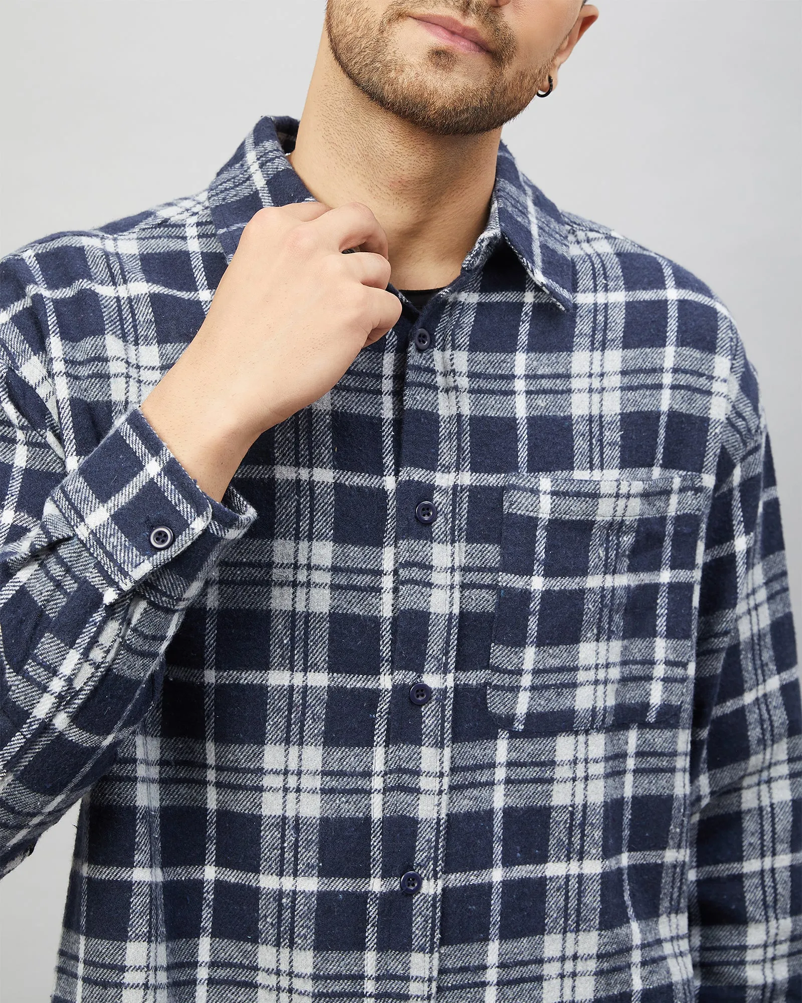 Chimpaaanzee Men Navy & Grey Oversized Fit Shirt