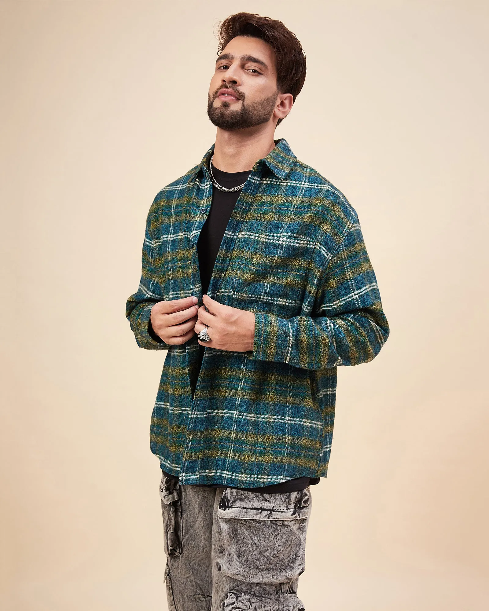 Chimpaaanzee Men Skyblue & Yellow Oversized Fit Shirt