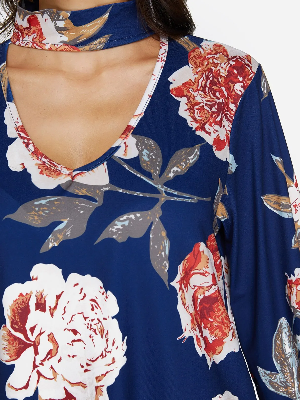 Custom Perkins Collar Floral Print Cut Out Long Sleeve Curved Hem Blouses
