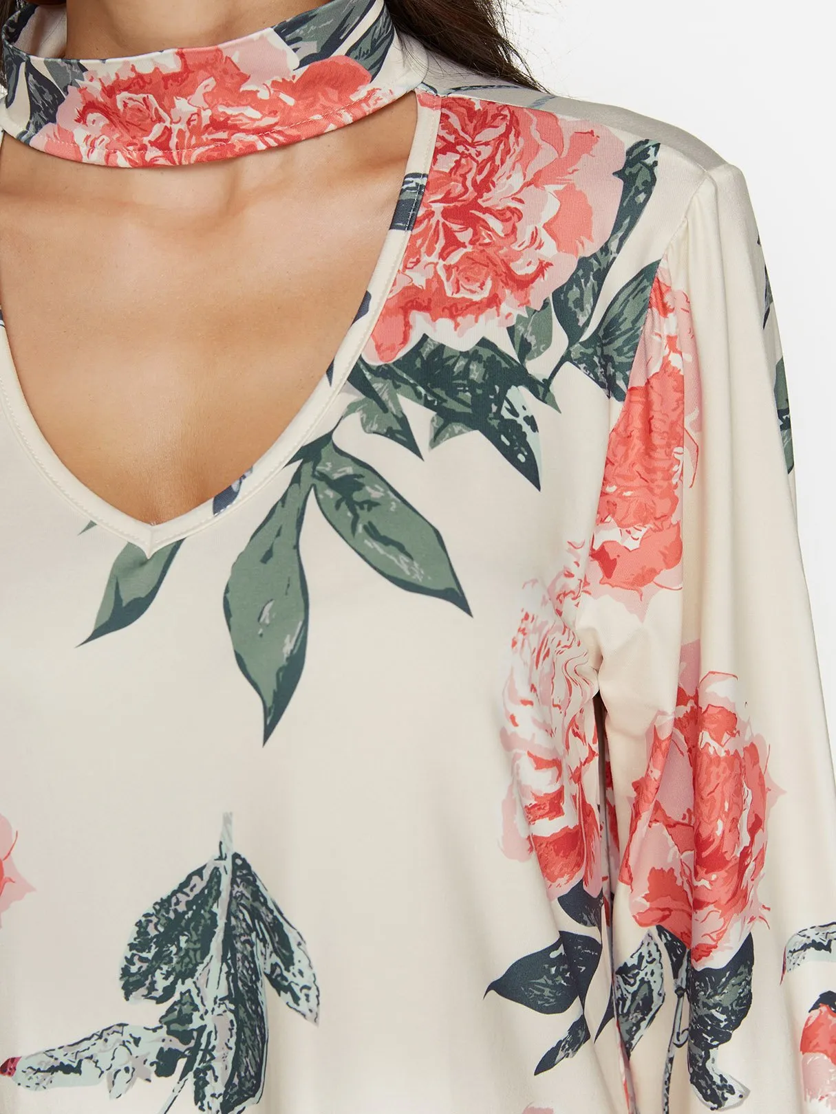 Custom Perkins Collar Floral Print Cut Out Long Sleeve Curved Hem Blouses
