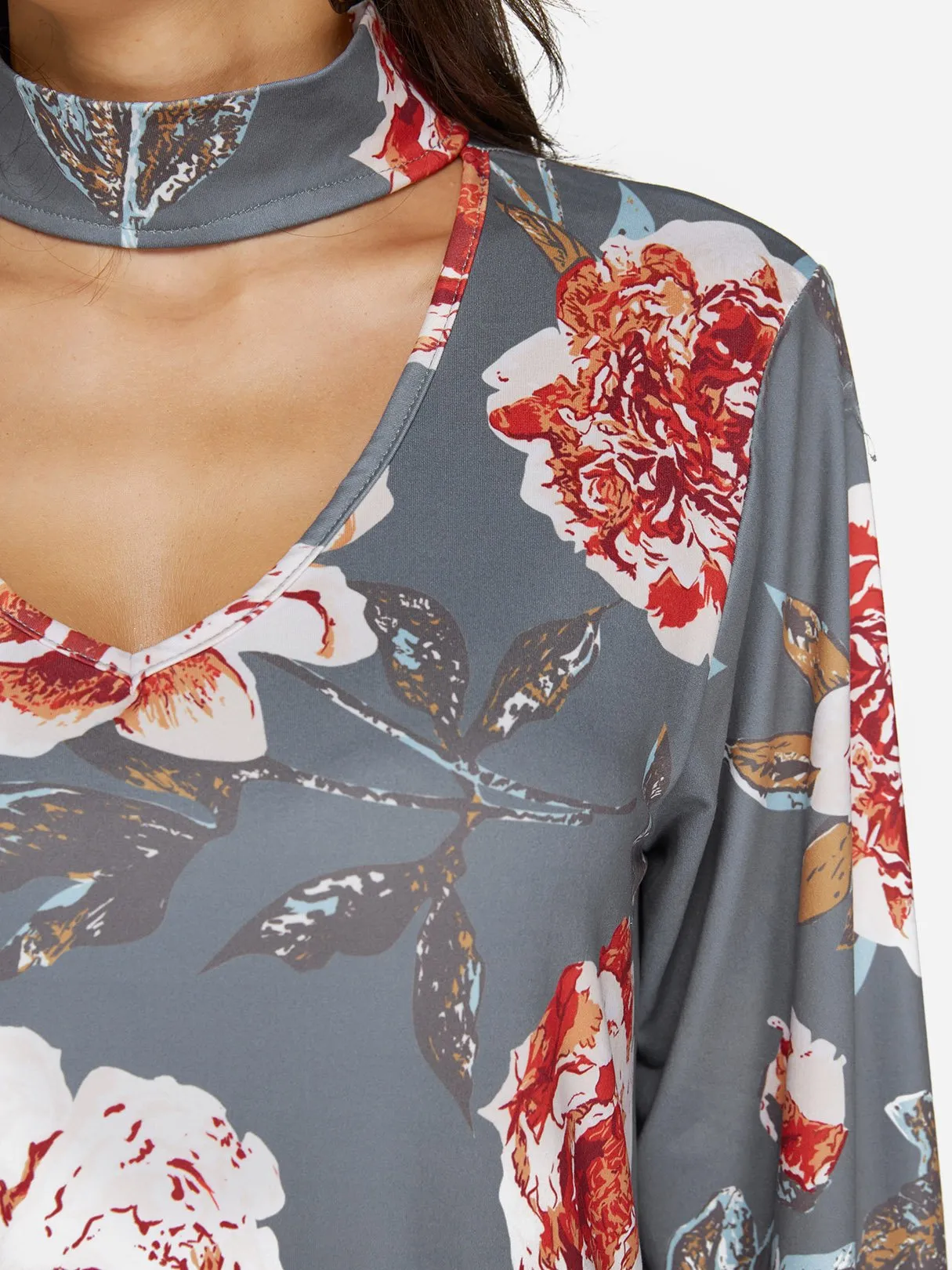 Custom Perkins Collar Floral Print Cut Out Long Sleeve Curved Hem Blouses