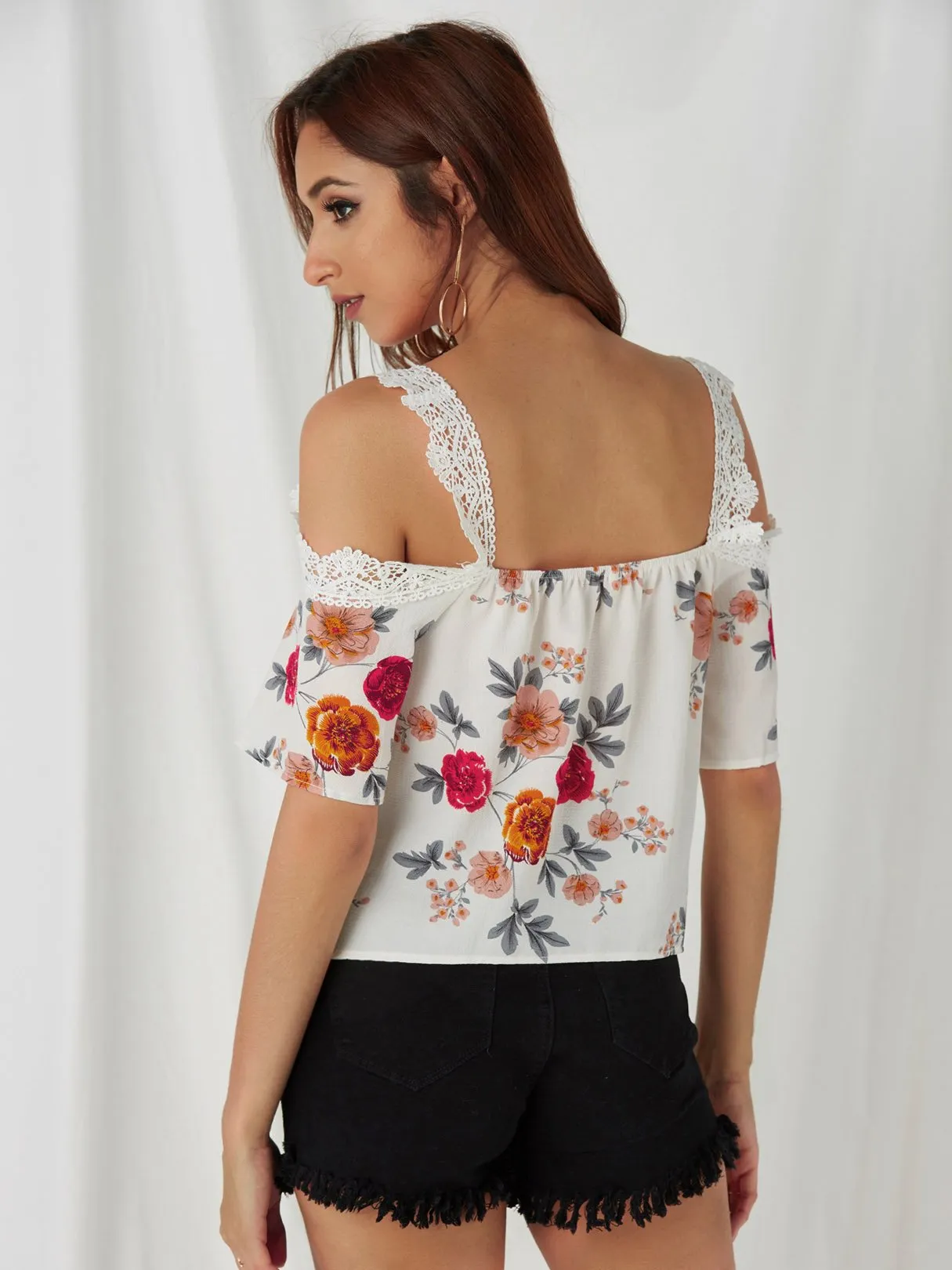 Custom White Cold Shoulder Floral Print Lace Short Sleeve Top