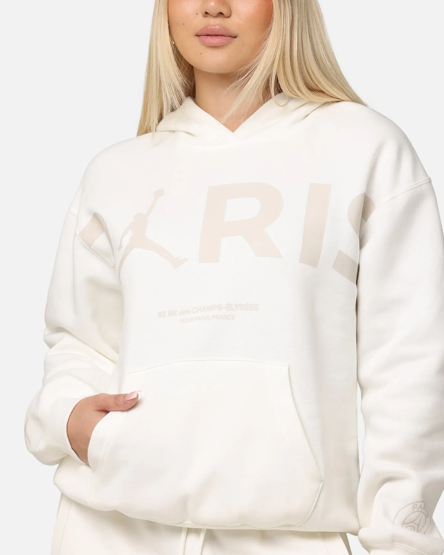 Jordan Women's Paris Saint-Germain Brooklyn Fleece Graphic Pullover Hoodie Sail