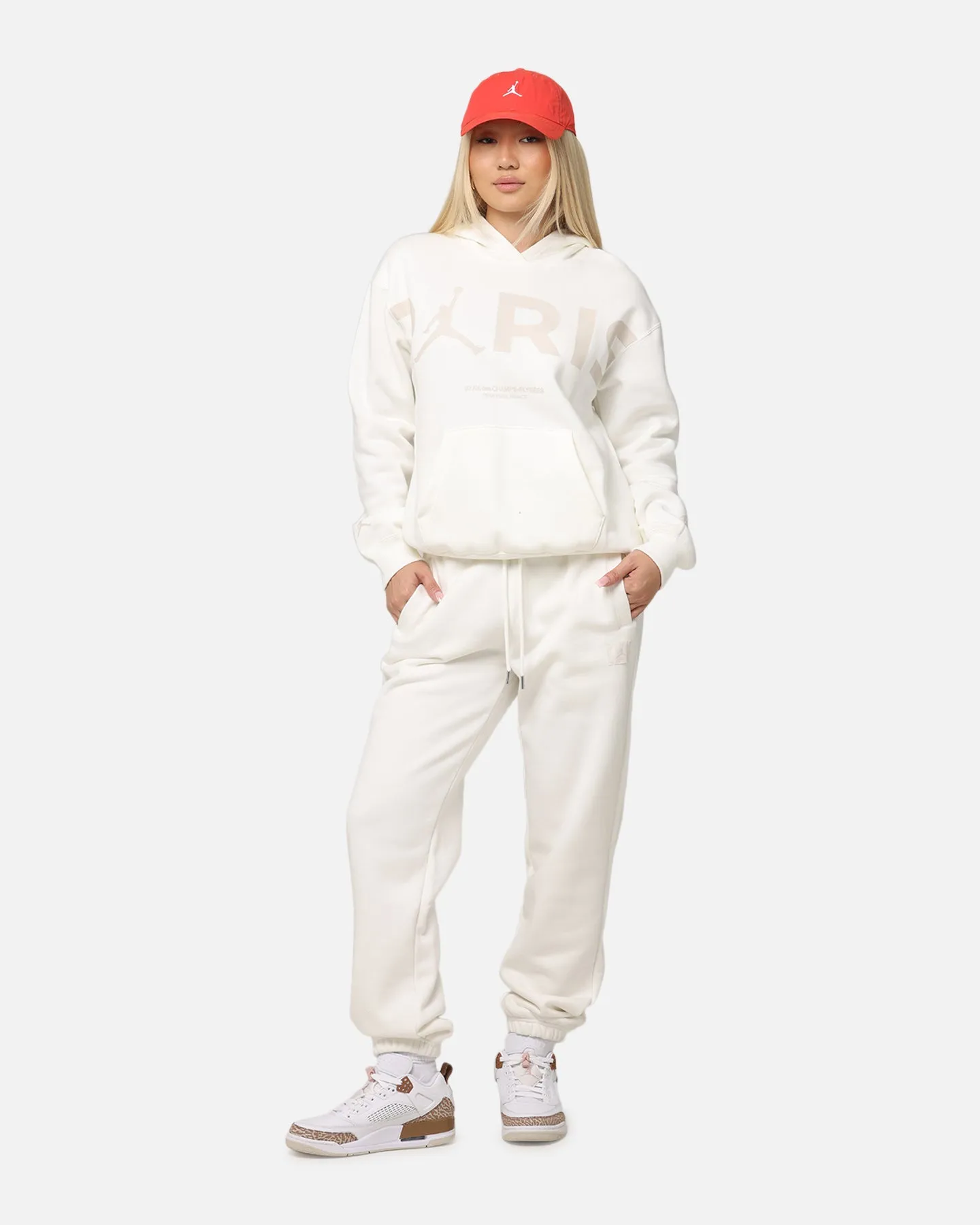 Jordan Women's Paris Saint-Germain Brooklyn Fleece Graphic Pullover Hoodie Sail