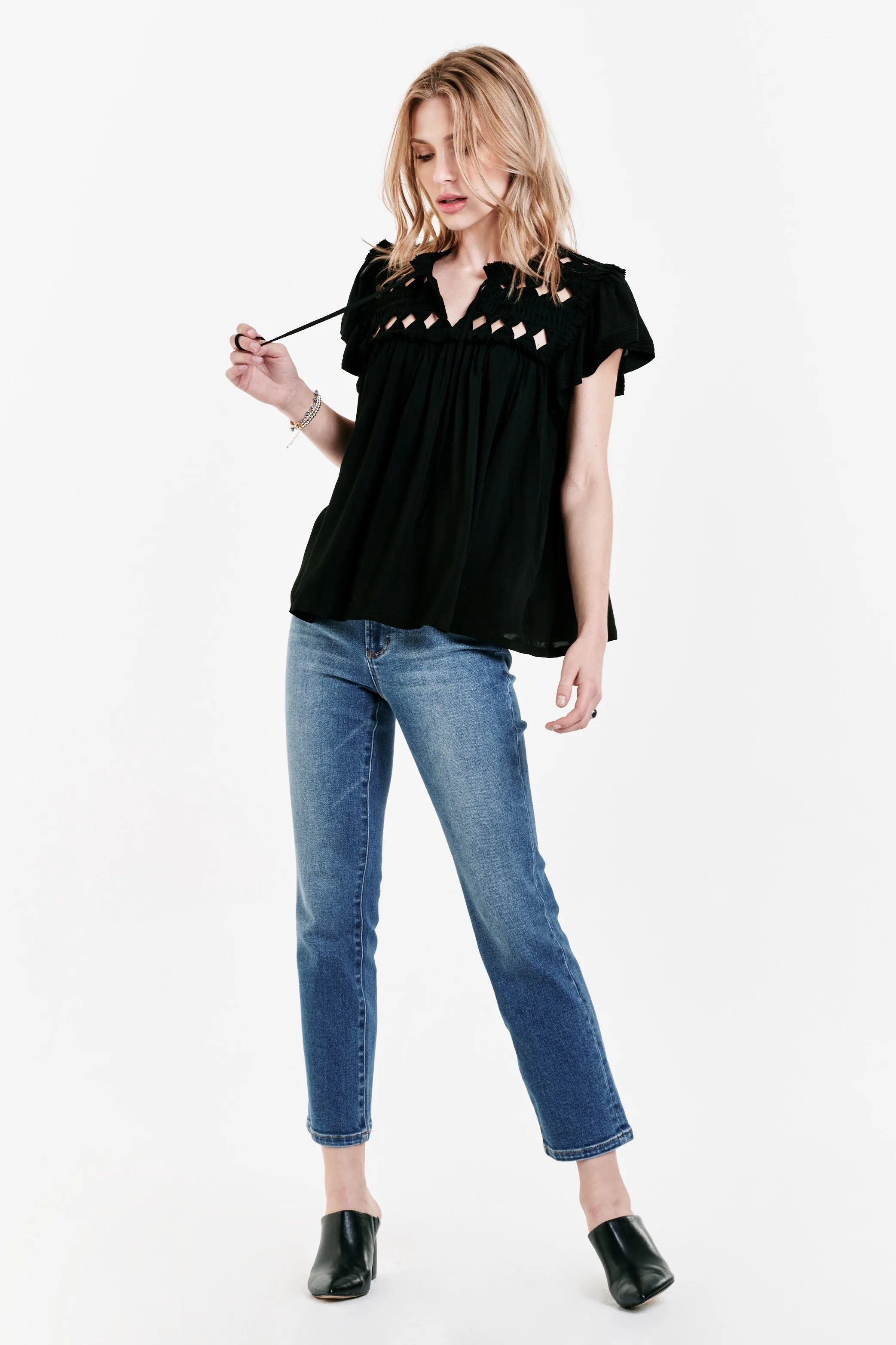 KEZIA KNOTTED EMBROIDERY TOP BLACK