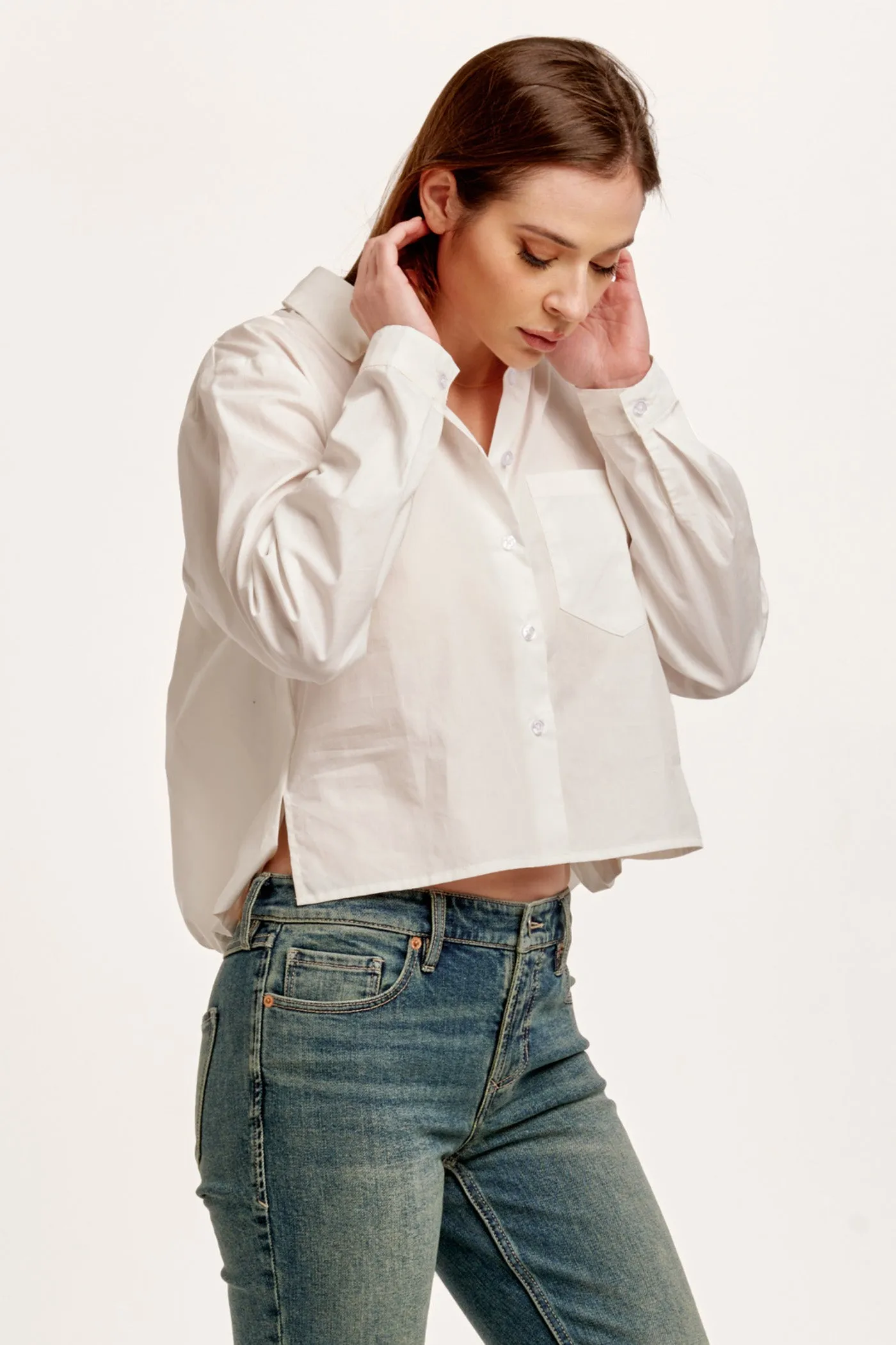MARIBEL BACK PLEAT SHIRT WHITE