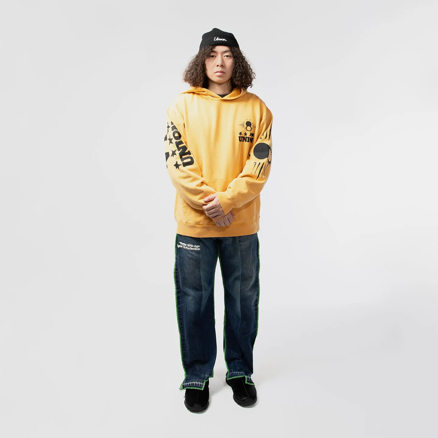 MOVEMENT HOOD