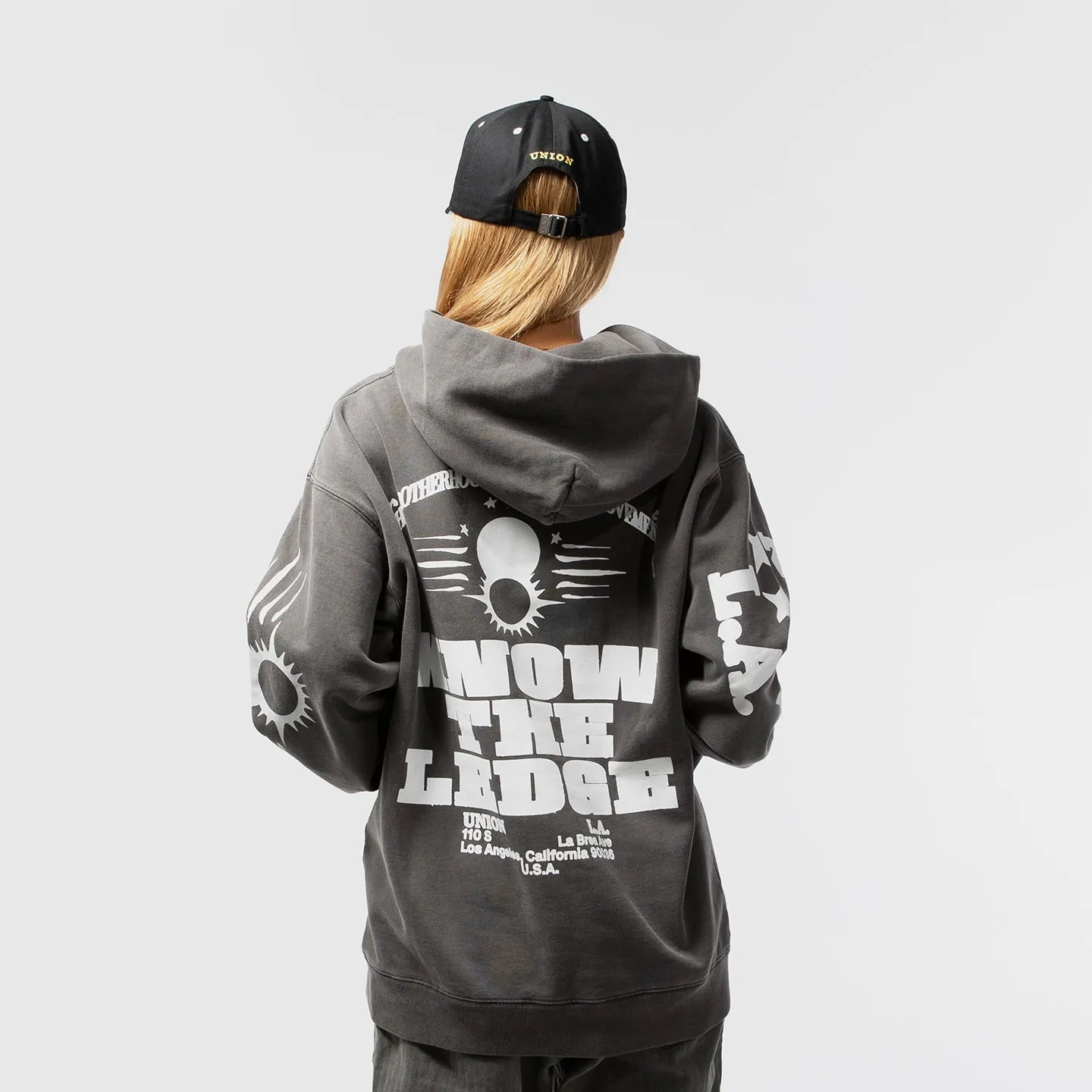 MOVEMENT HOOD