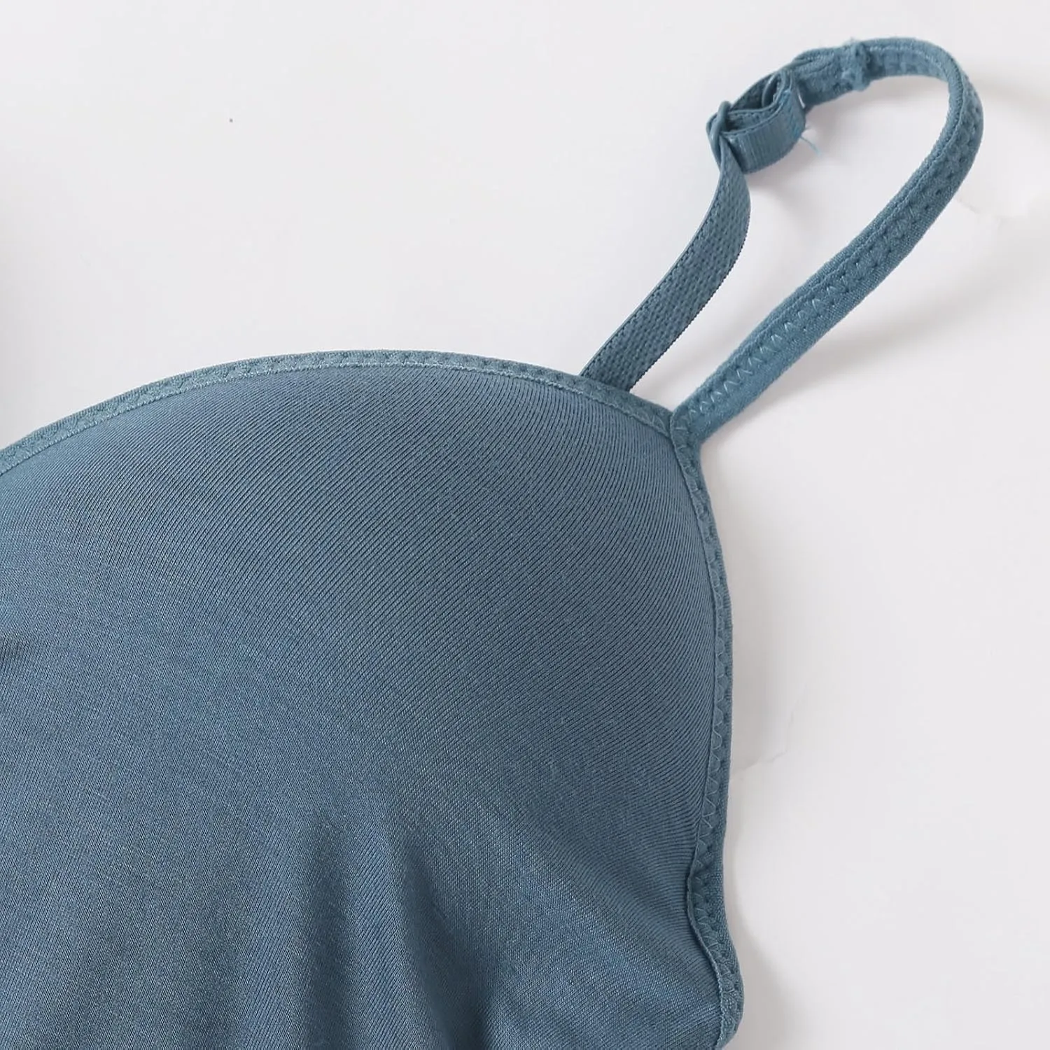 Tank Tops for Women with Built in Bras 2025 Summer Sexy Padded Camisole Tops Undershirt Casual Comfy Yoga Workout Tank Shirts