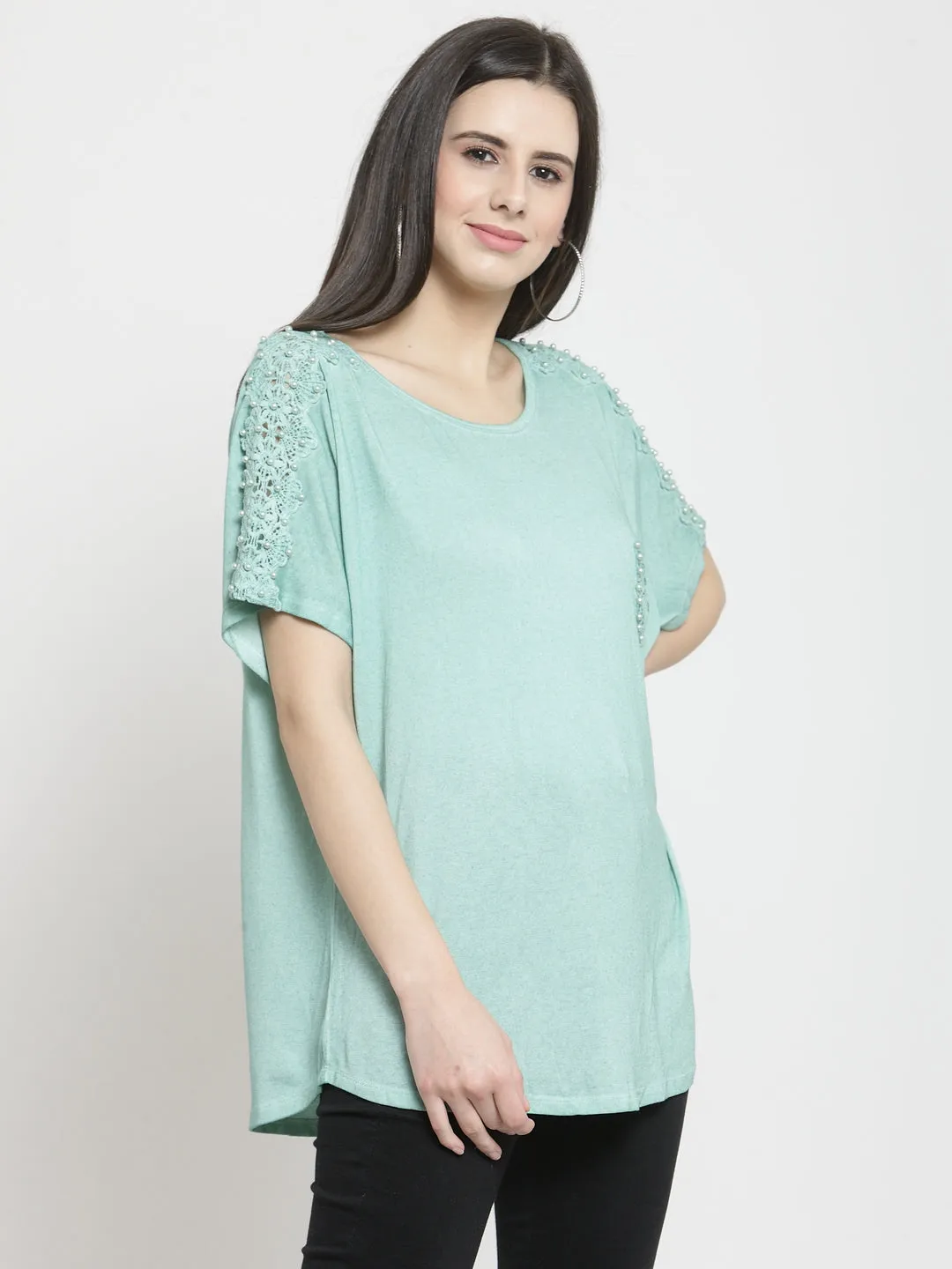 Women Green Solid  Regular Fit T-Shirts